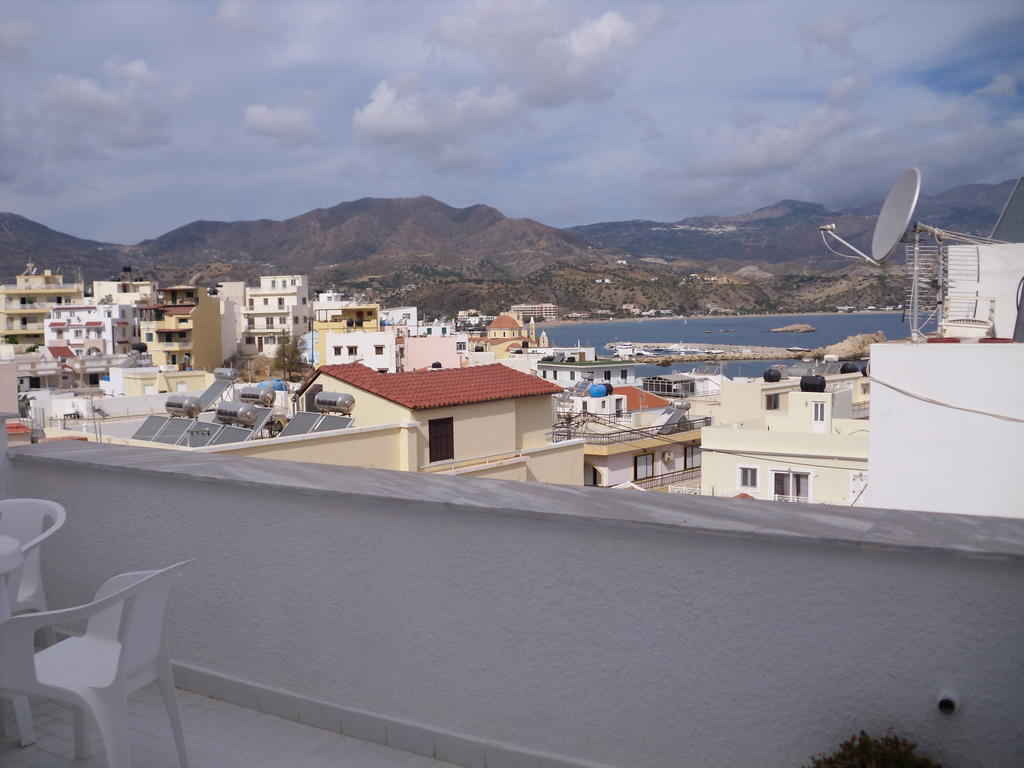 Mertonas Studios Karpathos Luaran gambar