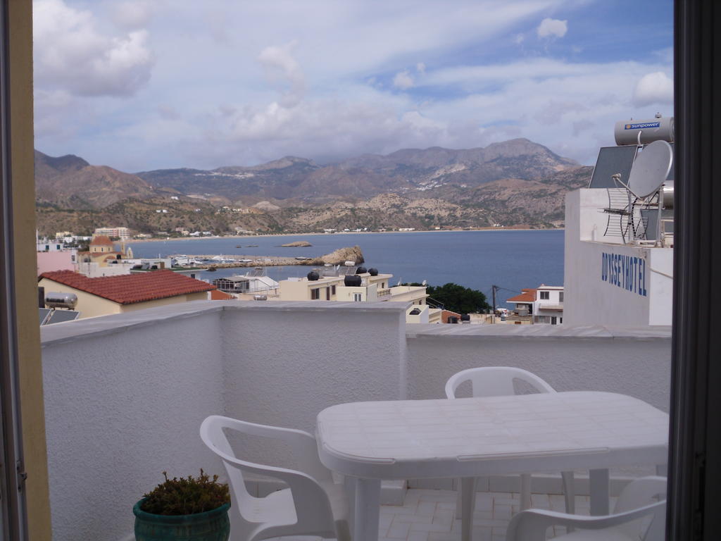 Mertonas Studios Karpathos Luaran gambar