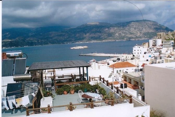 Mertonas Studios Karpathos Luaran gambar